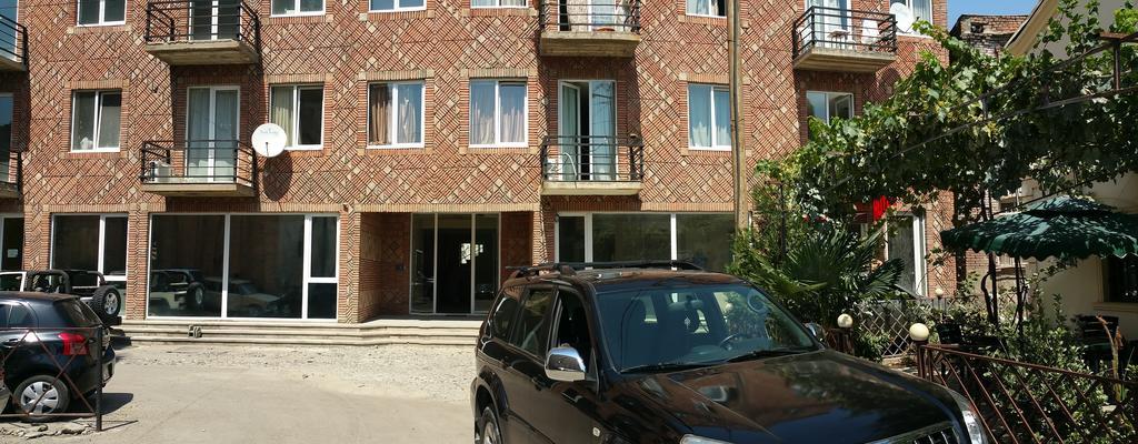 Hotel Feri Тбилиси Екстериор снимка