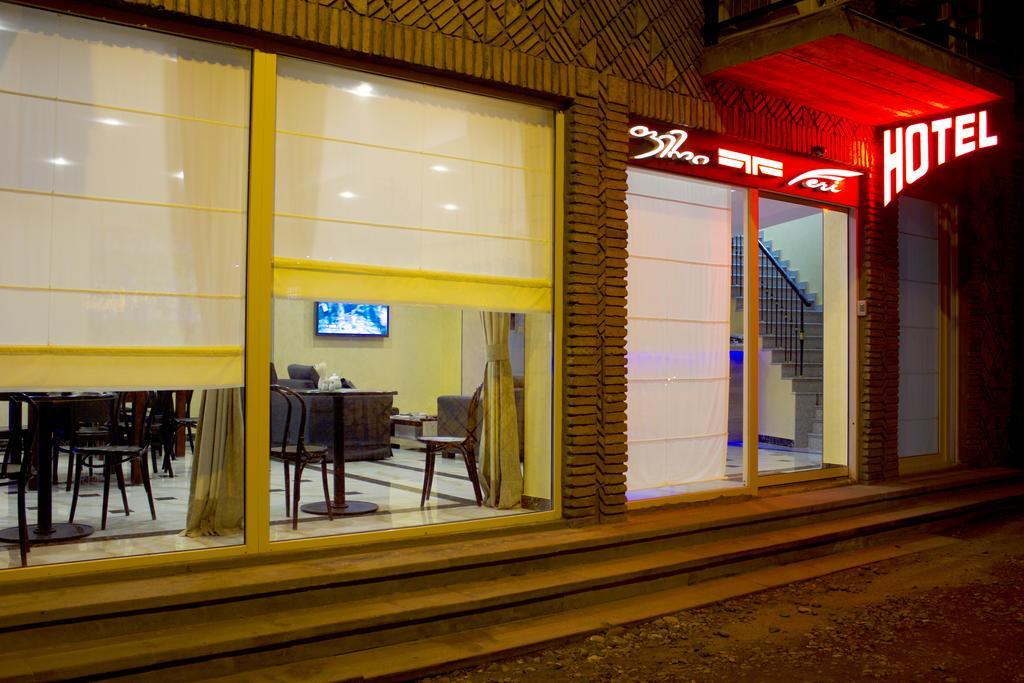Hotel Feri Тбилиси Екстериор снимка