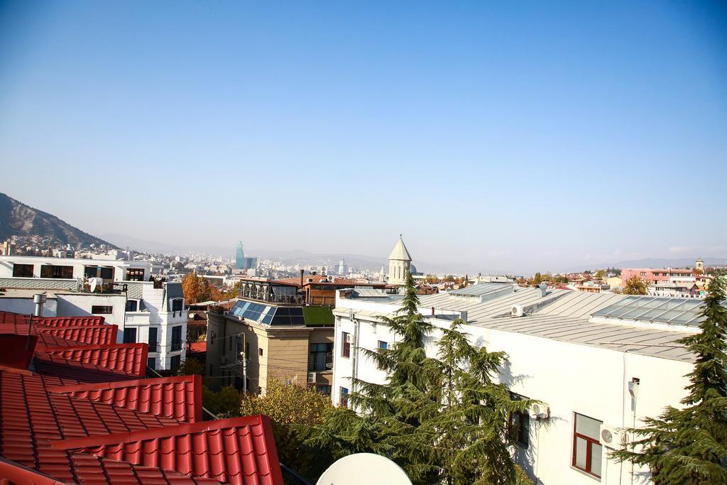 Hotel Feri Тбилиси Екстериор снимка
